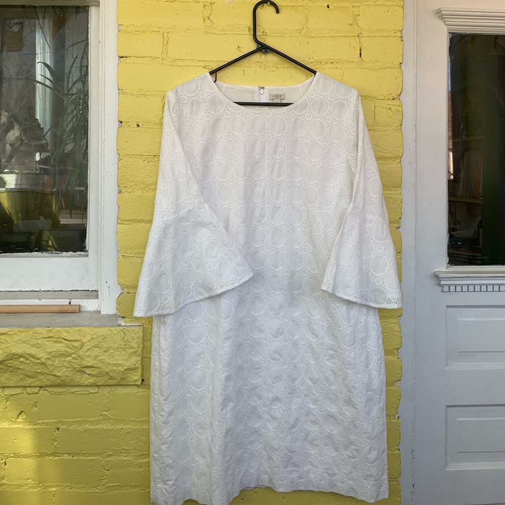 [J CREW] Eyelet Cotton Dress w/ Bell Sleeve 🌴